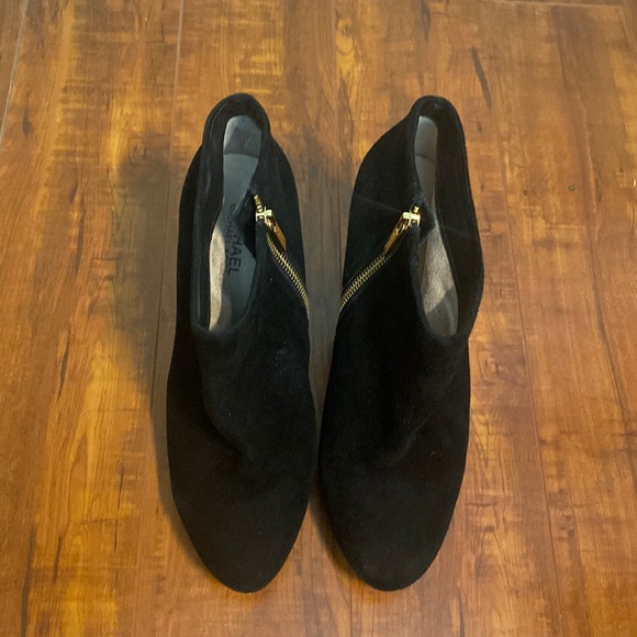 MICHAEL Michael Kors Shoes - NWT MICHAEL MICHAEL KORS HAVEN BLACK SUEDE BOOTS